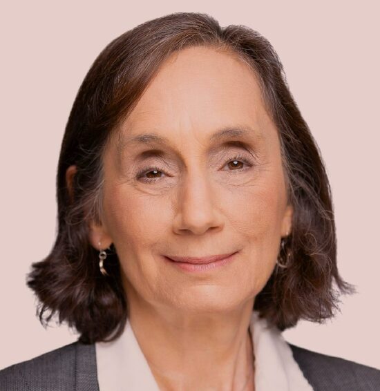 Amy F. Woolf